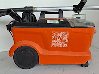 Tapijtreiniger - 230v kärcher, puzzi 10/1, bouwjaar 2016 - afbeelding 2 van  6