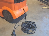 Tapijtreiniger 230v ~ kärcher, puzzi 10/1, bouwjaar 2016 - afbeelding 16 van  18