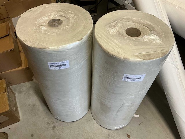 Tapijtrollen, laminaat, gordijnen, tapijtkar, tapijsealmachine en polyestervlies (6x) - afbeelding 6 van  18