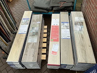 Tapijtrollen, laminaat, gordijnen, tapijtkar, tapijsealmachine en polyestervlies (6x) - afbeelding 13 van  18