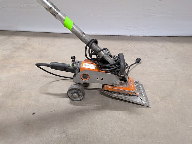 Tapijtstripper - 230v uzin utz / wolff, duro-stripper 2.0, bouwjaar 2018 - afbeelding 4 van  5