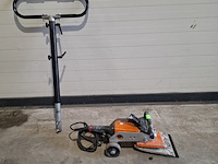 Tapijtstripper - 230v uzin utz / wolff, duro-stripper 2.0, bouwjaar 2018 - afbeelding 1 van  5