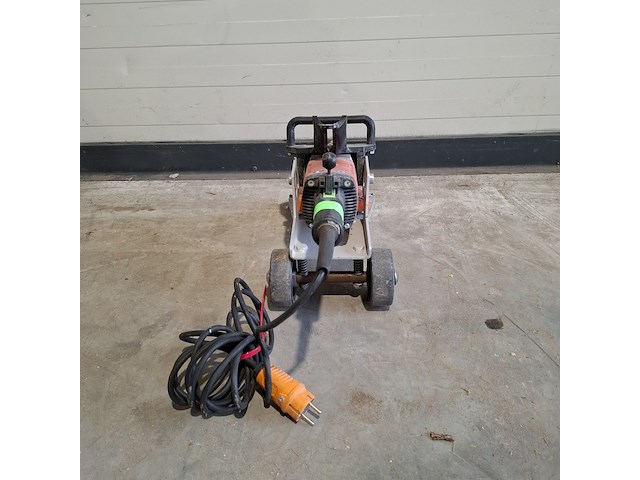 Tapijtstripper - 230v uzin utz / wolff, duro-stripper 2.0, bouwjaar 2019 - afbeelding 3 van  5