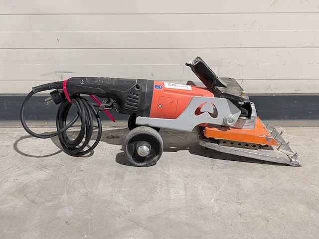 Tapijtstripper 230v ~, uzin utz / wolff, duro-stripper 2.0, 2024 - afbeelding 4 van  4