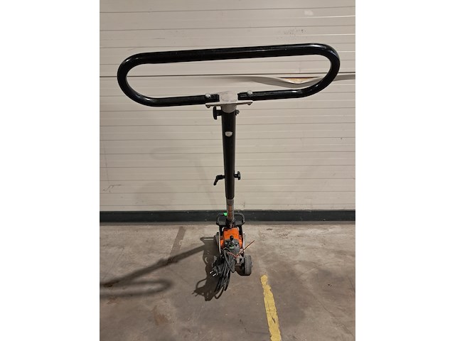 Tapijtstripper 230v ~ uzin utz / wolff, duro-stripper, bouwjaar 2017 - afbeelding 13 van  17