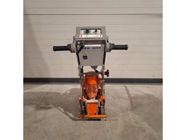 Tapijtstripper zwaar 230v, blastrac, bs-75, 2020 - afbeelding 4 van  7