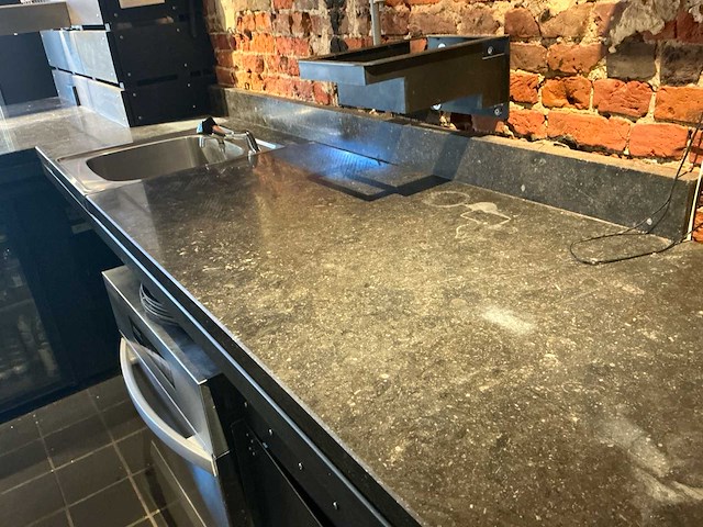 Tapinstallatie met 10 tapkranen (selfservice speciaalbier) - afbeelding 8 van  16