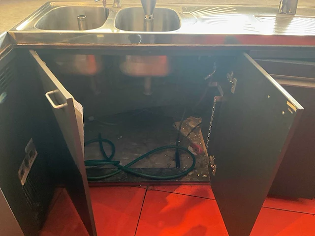 Tapinstallatie met spoelbak - afbeelding 9 van  10