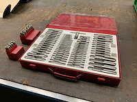 Tappenset metrisch en engelse maat - afbeelding 1 van  5