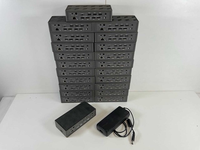 Targus (dock190) dv4k usb-c universal docking stations (22x) - afbeelding 5 van  12