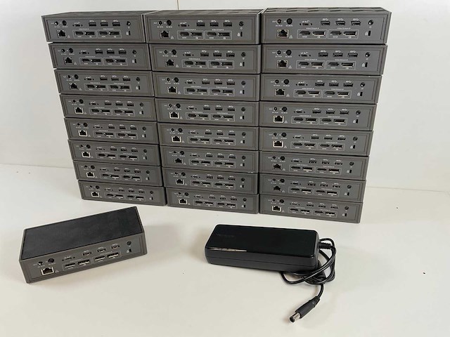 Targus (dock190) dv4k usb-c universal docking stations (25x) - afbeelding 6 van  11