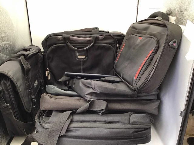 Targus medion hp partij laptoptas (10x) - afbeelding 1 van  7