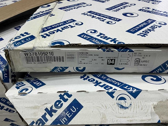 Tarkett - brown chatillion oak - pvc vloer 64 m2 - afbeelding 3 van  4
