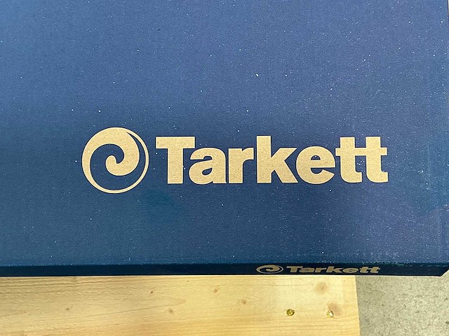 Tarkett - idc ultimate 55 - polished concrete steel - pvc vloer 20 m2 - afbeelding 4 van  4