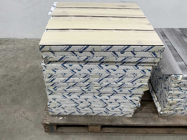 Tarkett - visgraat - papyrus forest oak - pvc vloer 69 m2 - afbeelding 2 van  3