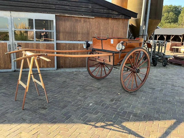 Tarrant governess 2 wiels rijtuig - afbeelding 1 van  9