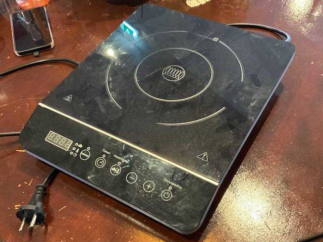 Tarrington - induction - hot plates - afbeelding 1 van  5