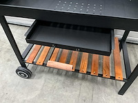 Tarrington house bratislava houtskool bbq - afbeelding 4 van  8