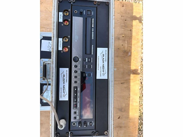 Tascam - cd-rw900 cd player - audio effect - afbeelding 2 van  2
