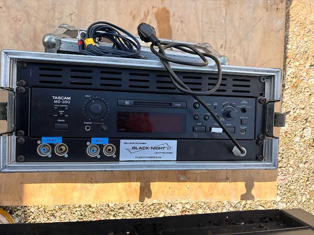Tascam - md350 cd player - audio effect - afbeelding 1 van  2