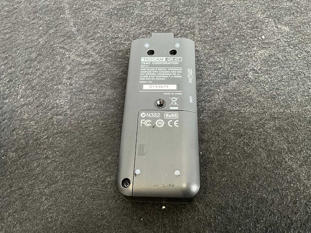 Tascam dr-07 draagbare digitale recorder - afbeelding 1 van  1