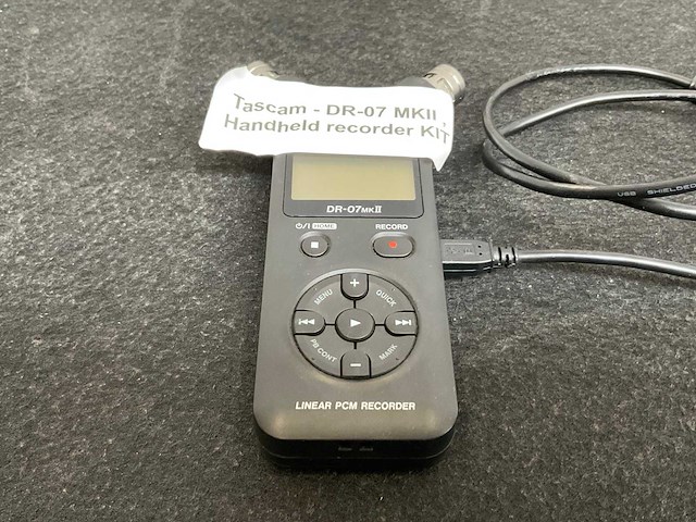 Tascam dr-07 mkii audio recorder - afbeelding 2 van  2