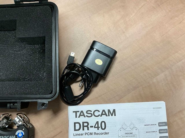 Tascam dr40 afspeelapparatuur - afbeelding 4 van  4
