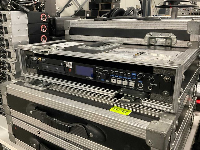 Tascam ss-r200 digitale audio recorder (3x) - afbeelding 1 van  6