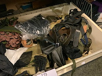 Tasjes en gespen - afbeelding 2 van  2