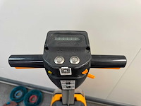 Taski - 250 micro - schrobzuigmachine - afbeelding 6 van  9