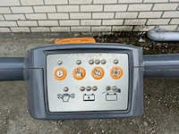 Taski - 350 - schrob-zuigmachine - afbeelding 6 van  6