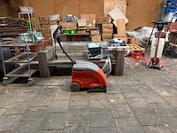 Taski - 355 - schrob-zuigmachine - afbeelding 2 van  5