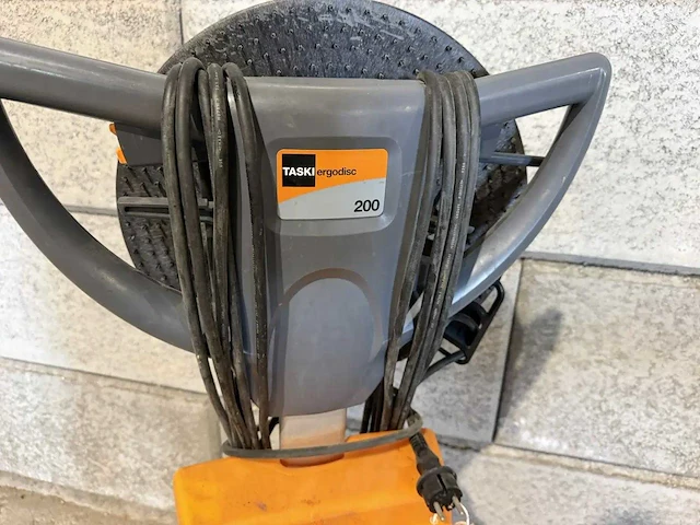 Taski - 43ls - schrobmachine - afbeelding 2 van  5