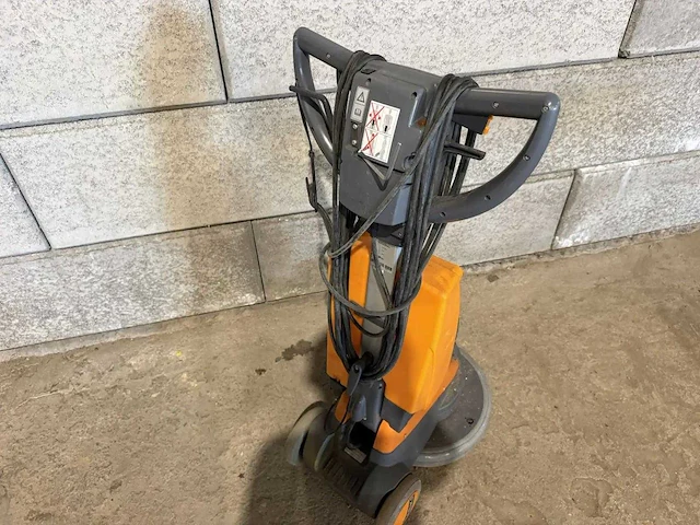 Taski - 43ls - schrobmachine - afbeelding 5 van  5