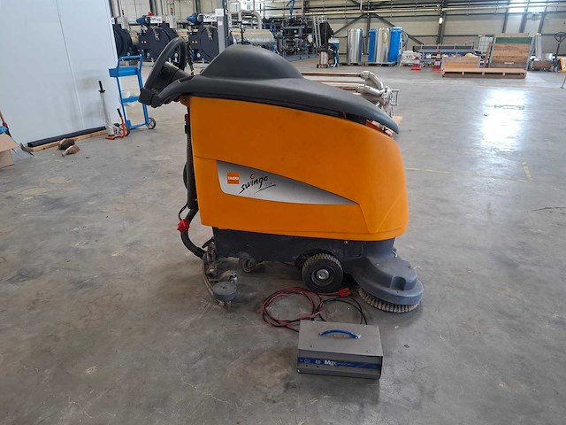 Taski - swingo 1350b - schrobzuigmachine - afbeelding 2 van  8