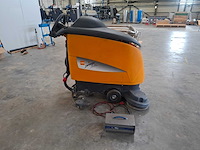 Taski - swingo 1350b - schrobzuigmachine - afbeelding 2 van  8
