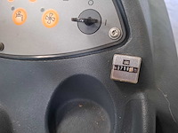 Taski - swingo 1350b - schrobzuigmachine - afbeelding 6 van  8