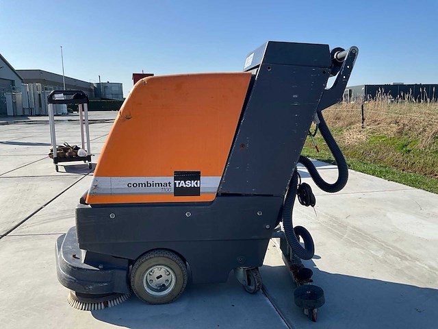 Taski combimat 1100 vloerschrubber - afbeelding 4 van  5