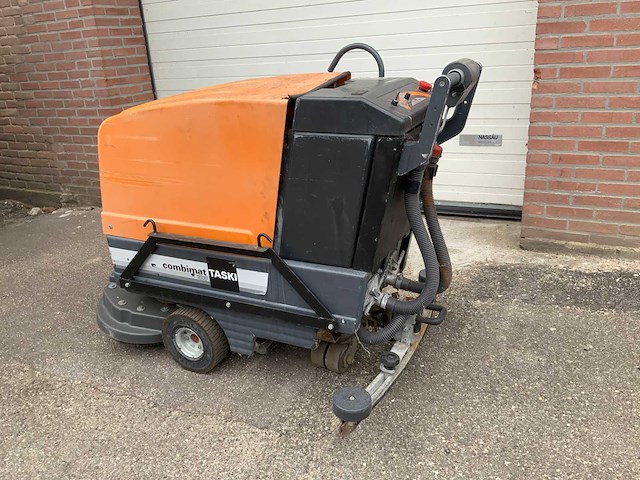 Taski combimat 1600 zelfrijdende veegmachine - afbeelding 3 van  5