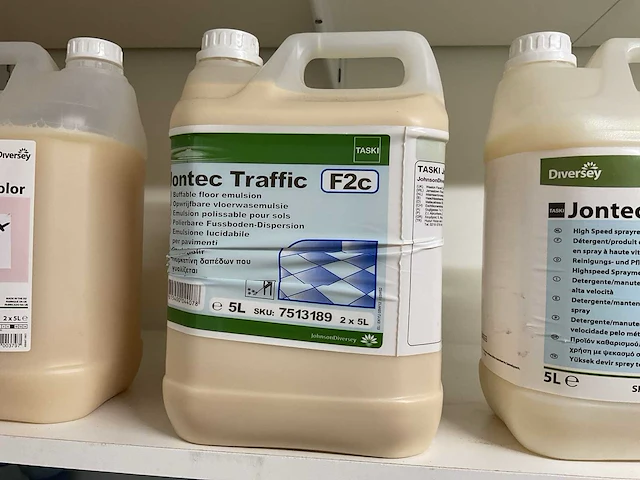 Taski jontec traffic f2c jerrycan á 5l opwrijfbare vloerwasemulsie (2x) - afbeelding 1 van  1