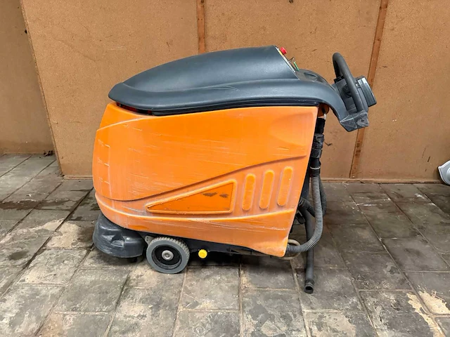 Taski swingo - 1650 - schrob-zuigmachine - afbeelding 4 van  5