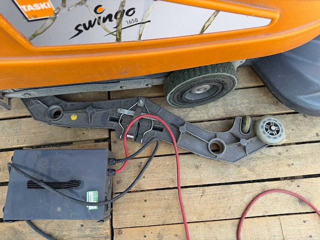 Taski swingo - 1650 - schrob-zuigmachine - afbeelding 6 van  6