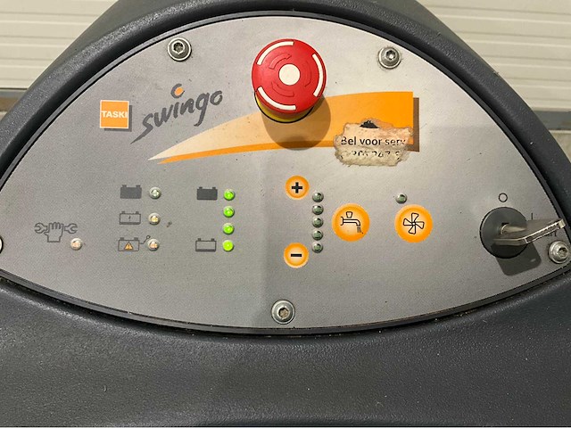 Taski swingo - 1650b - zelf rijdende achterloop schrob-zuig machine - afbeelding 7 van  9