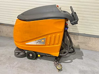 Taski swingo - 1650b - zelf rijdende achterloop schrob-zuig machine - afbeelding 3 van  9