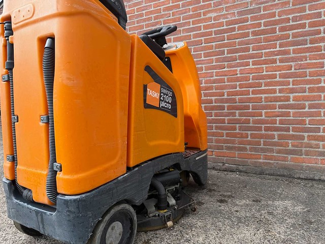 Taski swingo - 2100 - opzit schrob-zuigmachine - afbeelding 5 van  9