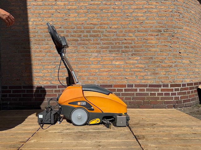 Taski swingo - 355 - schrob-zuigmachine - afbeelding 1 van  6