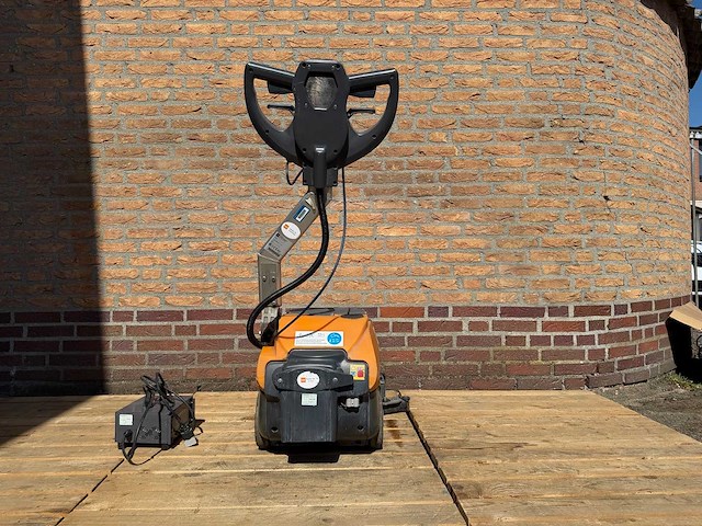 Taski swingo - 355 - schrob-zuigmachine - afbeelding 3 van  5