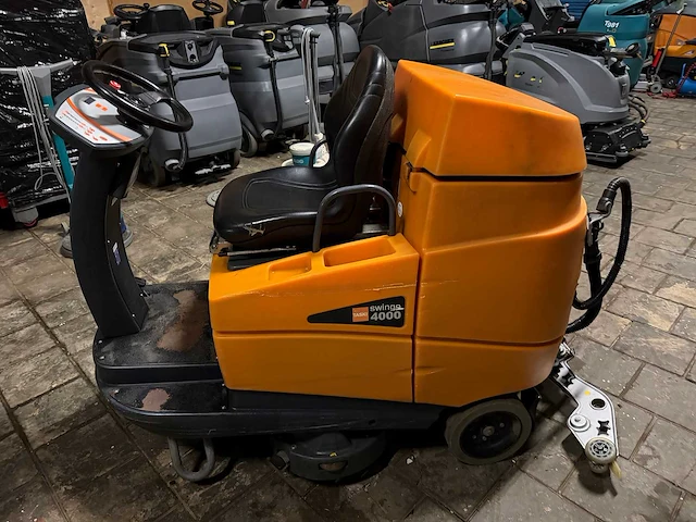 Taski swingo - 4000 - opzit schrob-zuigmachine - afbeelding 3 van  6