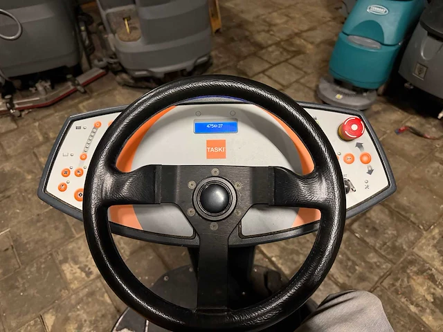 Taski swingo - 4000 - opzit schrob-zuigmachine - afbeelding 5 van  6