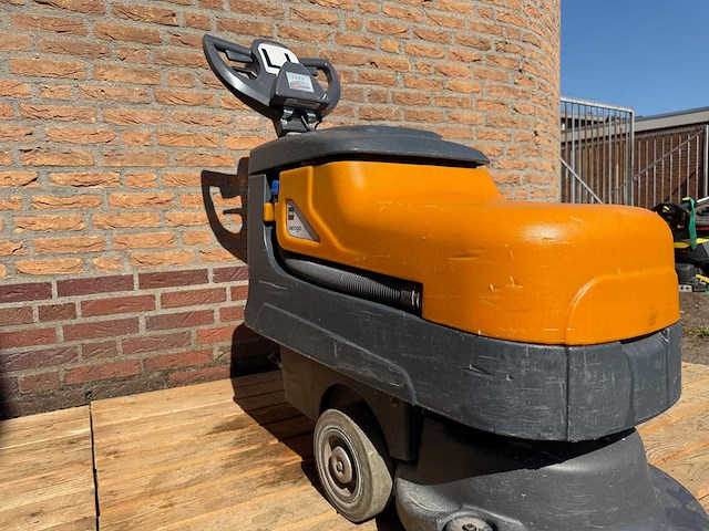 Taski swingo - 455 - sweeper, self driven - afbeelding 1 van  10